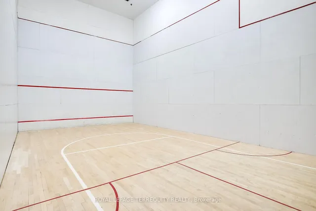 Additional image 35 of 77 Harbour Sq Unit 2707