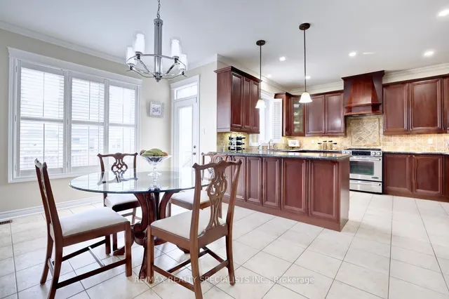 Additional image 10 of 1400 Ferncrest Rd