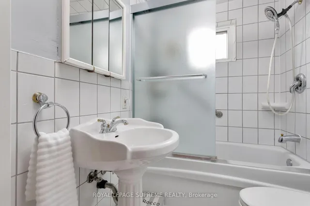 Additional image 29 of 59 Beaconsfield Ave