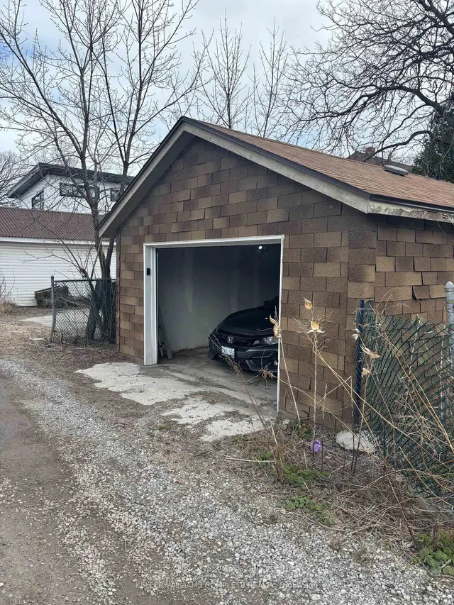 Additional image 36 of 52 East 24th St