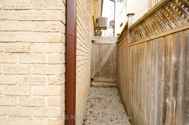 Additional image 26 of 15 Andrew St