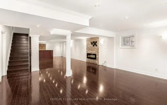 Additional image 37 of 94 Bayhampton Dr