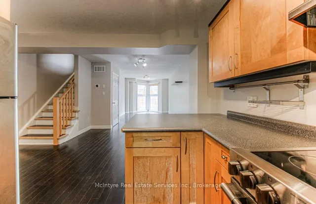 Additional image 20 of 28 Mansion St Unit 6