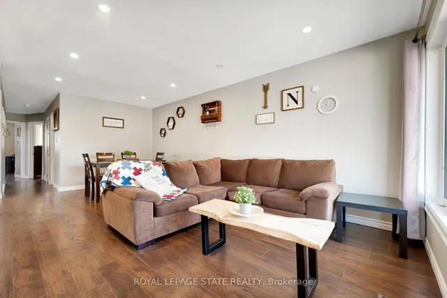 Additional image 27 of 41 Yeoville Crt