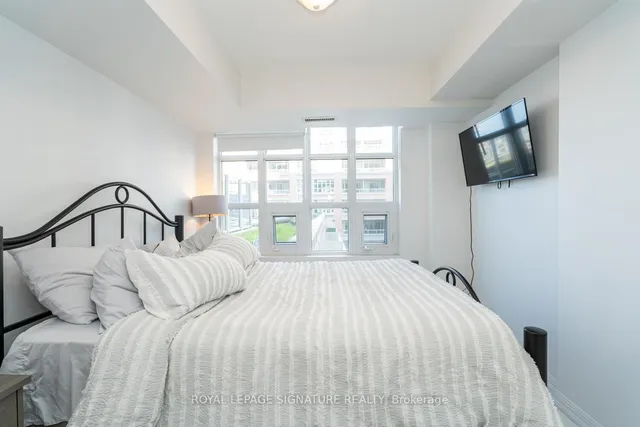 Additional image 29 of 75 East Liberty St Unit 819