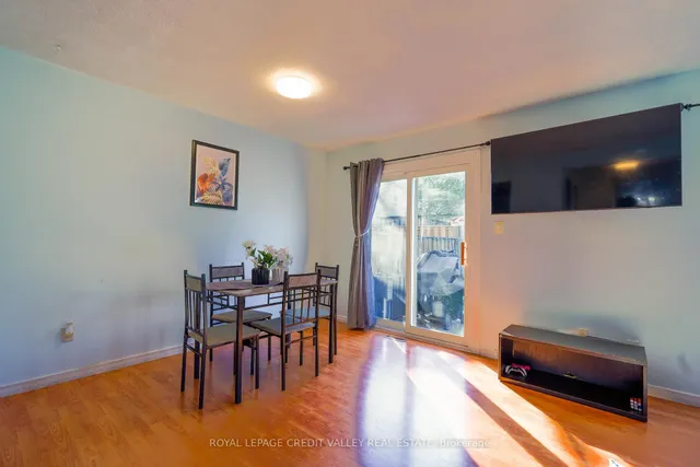 Additional image 13 of 8 Sandringham Crt