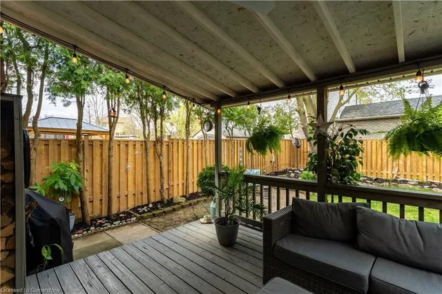 Additional image 37 of 2385 Cotswold Cres