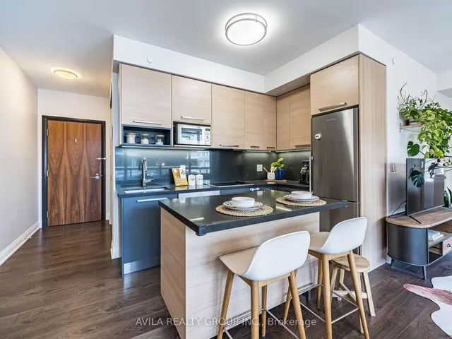 Additional image 9 of 36 Park Lawn Rd Unit 410