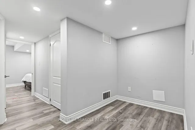 Additional image 26 of 29 RANGEMORE Rd