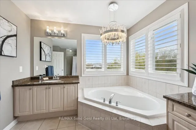 Additional image 22 of 50 Knox Crt