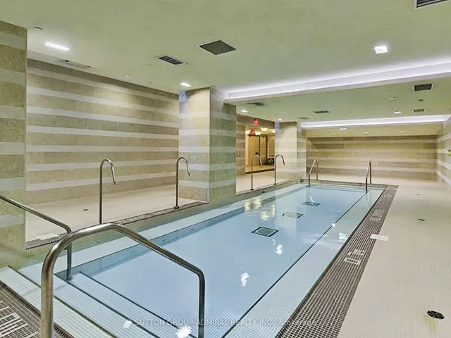 Additional image 31 of 70 Roehampton Ave Unit 1916