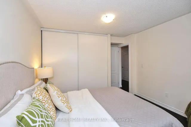 Additional image 34 of 49 Antibes Dr