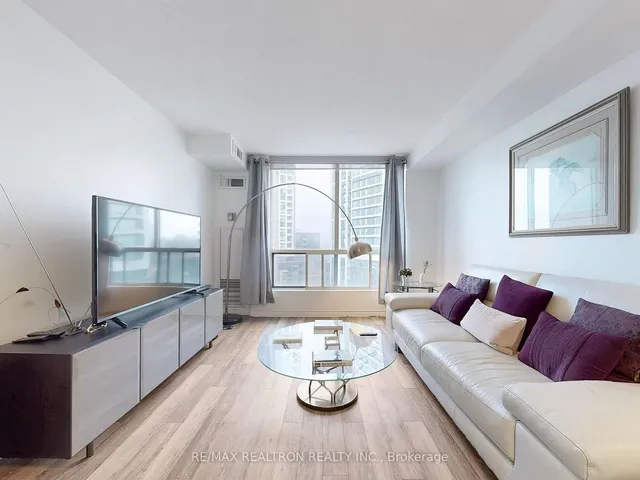 Additional image 9 of 101 Subway Cres Unit 912