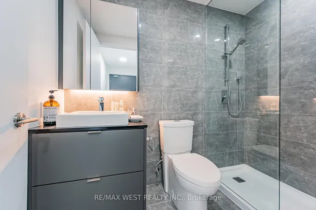 Additional image 14 of 7 Smith Cres Unit 524