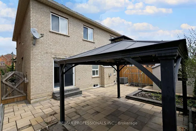 Additional image 28 of 1095 Tupper Dr