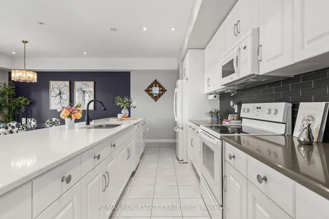 Additional image 16 of 70 Willowrun Dr Unit A2