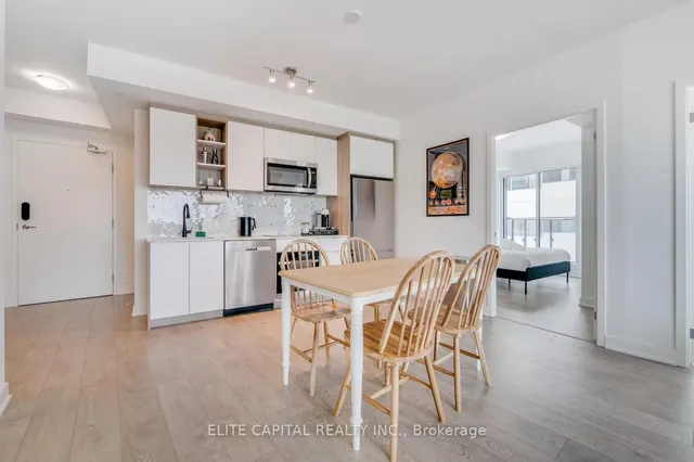 Additional image 2 of 543 Richmond St Unit 1229