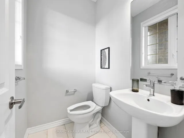 Additional image 20 of 783 Aspen Terr