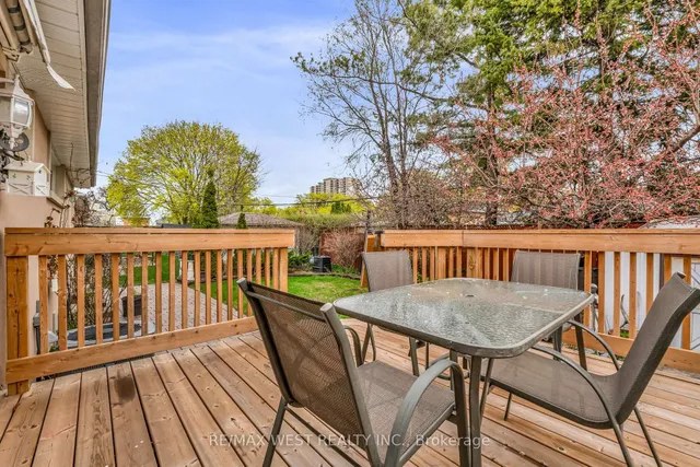 Additional image 46 of 15 Breadner Dr