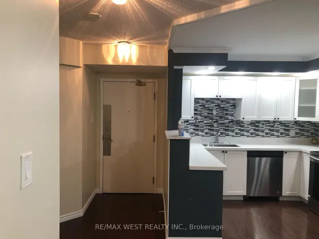 Additional image 9 of 6 Humberline Dr Unit 524