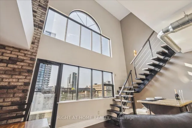 Additional image 17 of 80 King William St Unit 402