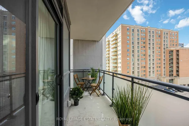 Additional image 17 of 460 Adelaide St Unit 705