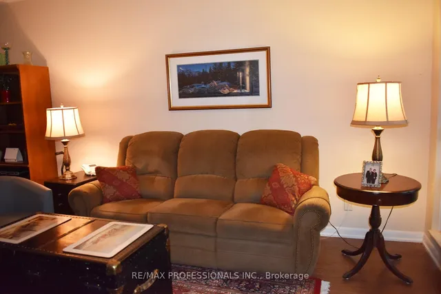 Additional image 6 of 205 Sherway Gardens Rd Unit 105