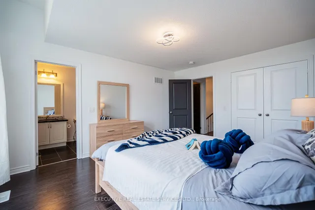 Additional image 19 of 255 Buick Blvd