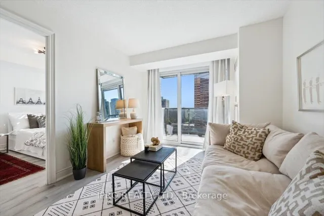 Additional image 17 of 15 Greenview Ave Unit 1514