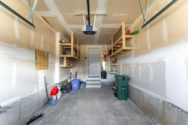 Additional image 39 of 2 Scarletwood St