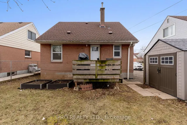 Additional image 26 of 74 Armstrong Ave