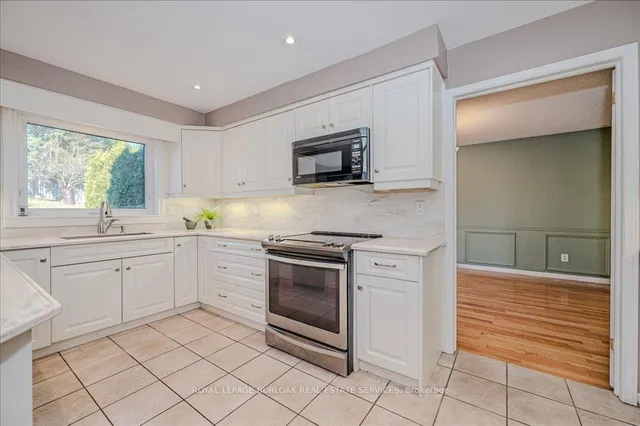 Additional image 10 of 15 Lennard Cres