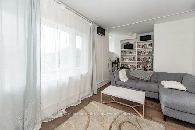 Additional image 10 of 925 King St