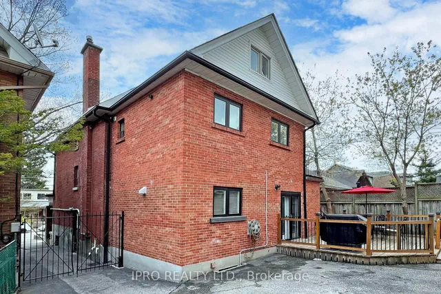 Additional image 20 of 86 Oak Park Ave