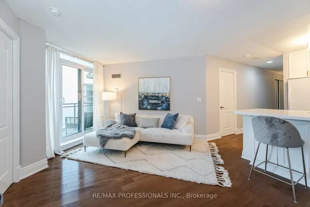 Additional image 11 of 2121 Lake Shore Blvd Unit 1506