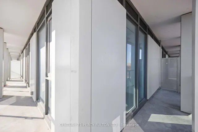 Additional image 17 of 2020 Bathurst St Unit 827