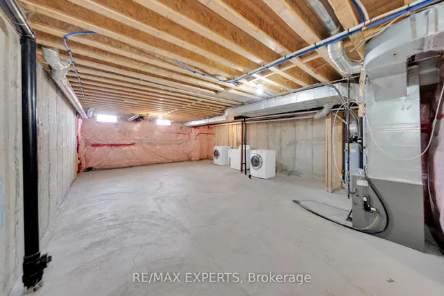 Additional image 39 of 108 Little Britain Cres