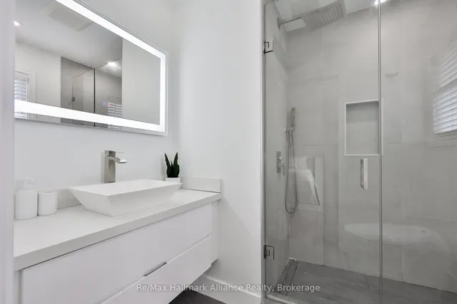 Additional image 33 of 2098 CONSTANCE Dr