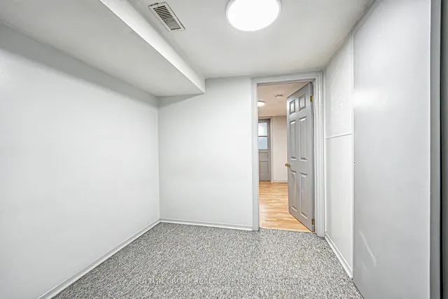 Additional image 35 of 171 Christie St
