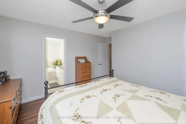 Additional image 29 of 828 Gazley Circ