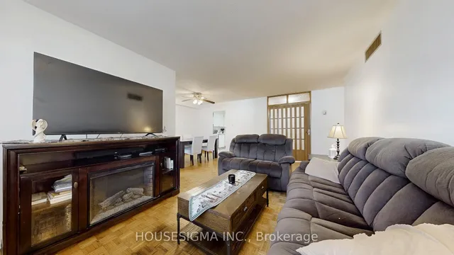 Additional image 4 of 15 La Rose Ave Unit 216