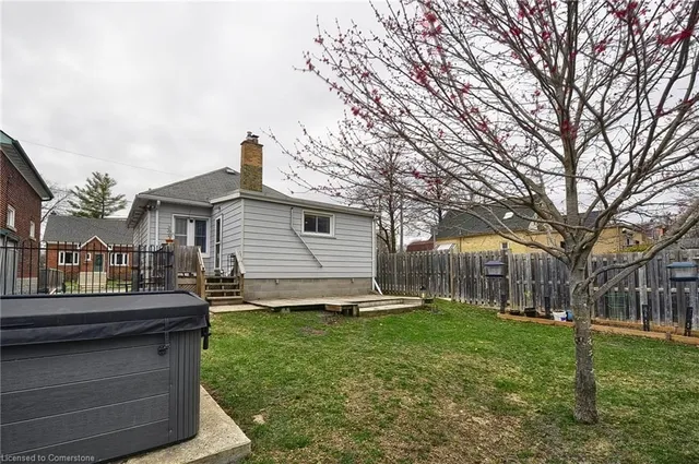 Additional image 28 of 186 Wentworth Ave