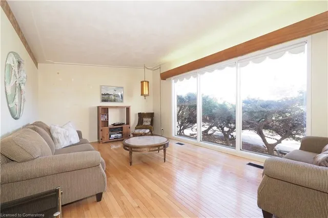 Additional image 5 of 13 Marketa Cres