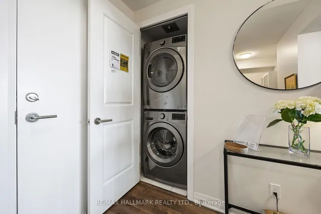 Additional image 40 of 1630 Queen St Unit 507