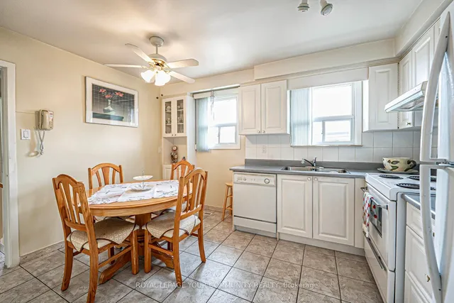 Additional image 14 of 10 Grenadine Crt