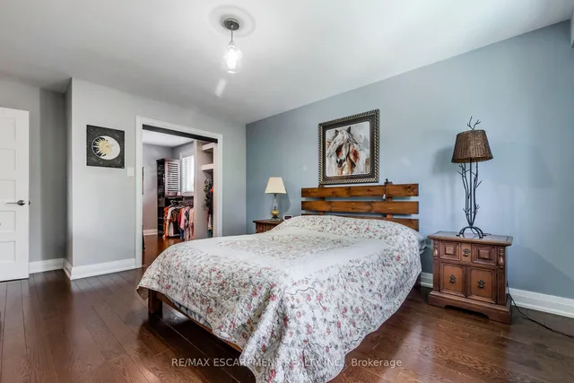 Additional image 13 of 4463 Hawthorne Dr