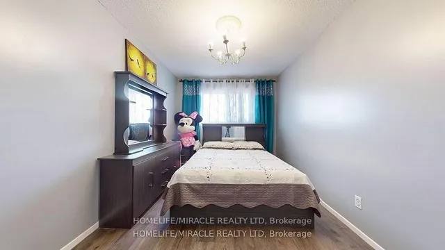 Additional image 20 of 7433 Sigsbee Dr