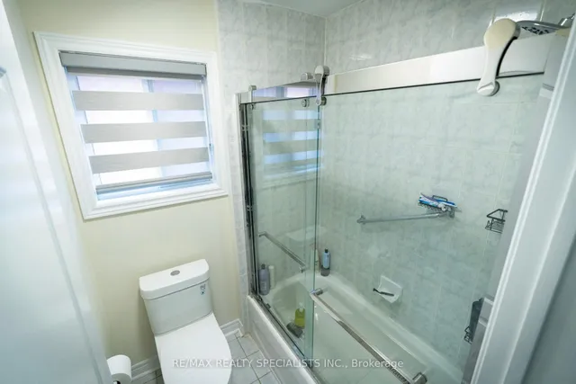 Additional image 32 of 11 Foxmere Rd