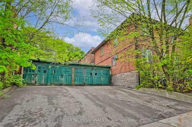 Additional image 8 of 1131 & 1131A Avenue Rd