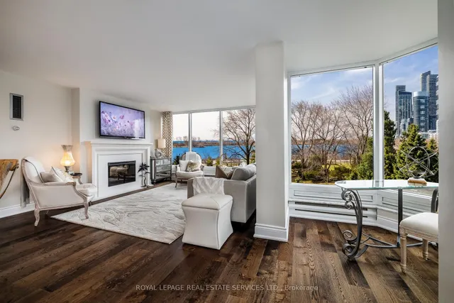 Additional image 3 of 1 Palace Pier Crt Unit 309